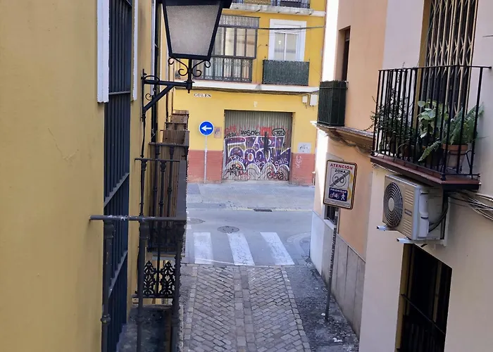 Alfaqueque B * Sevilla